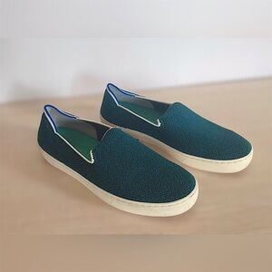 Rothy’s Juniper Terry Green Slip-On Sneakers – Size 9